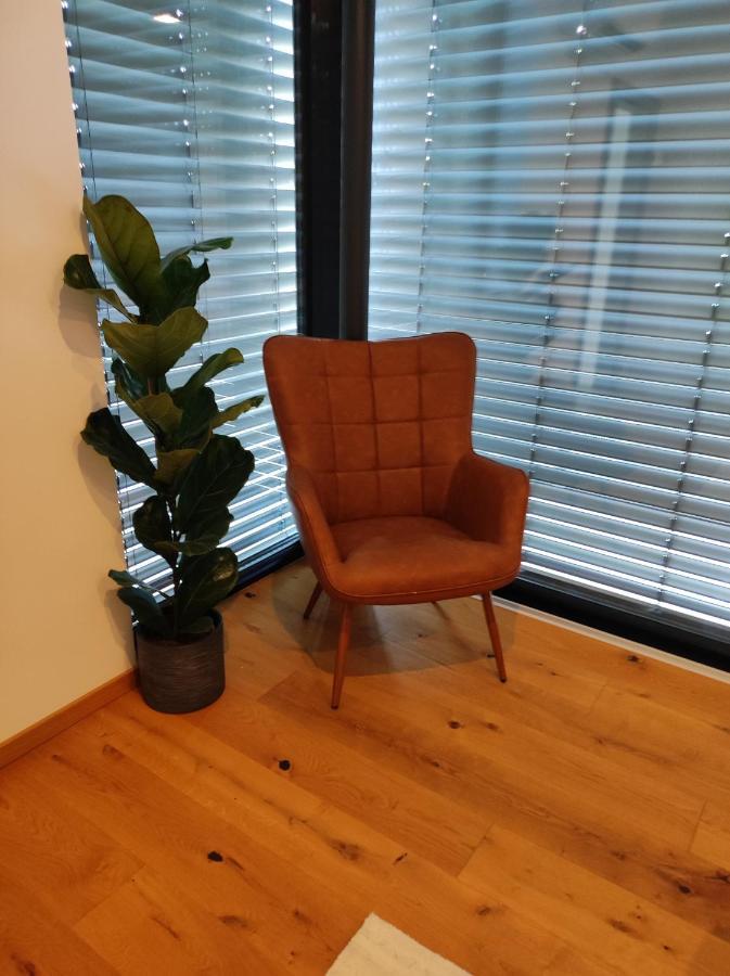Luxurioeses Penthouse Mit Blick Auf Die Uno-City Und Dem Kaiserwasser. 3Schlafzimmer, 2 Baeder, Privat Lift Ins Apartment فيينا المظهر الخارجي الصورة