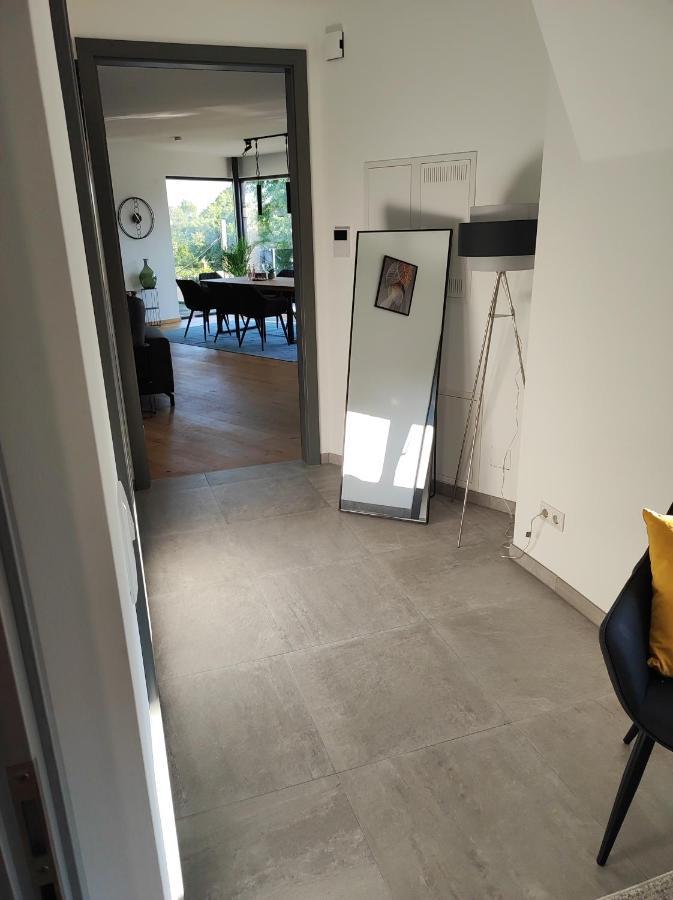 Luxurioeses Penthouse Mit Blick Auf Die Uno-City Und Dem Kaiserwasser. 3Schlafzimmer, 2 Baeder, Privat Lift Ins Apartment فيينا المظهر الخارجي الصورة